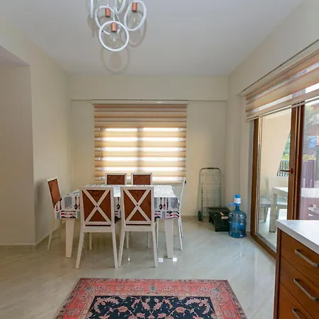 Villa Paradise Town Beliza