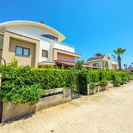 Paradise Town Beliza Villa *