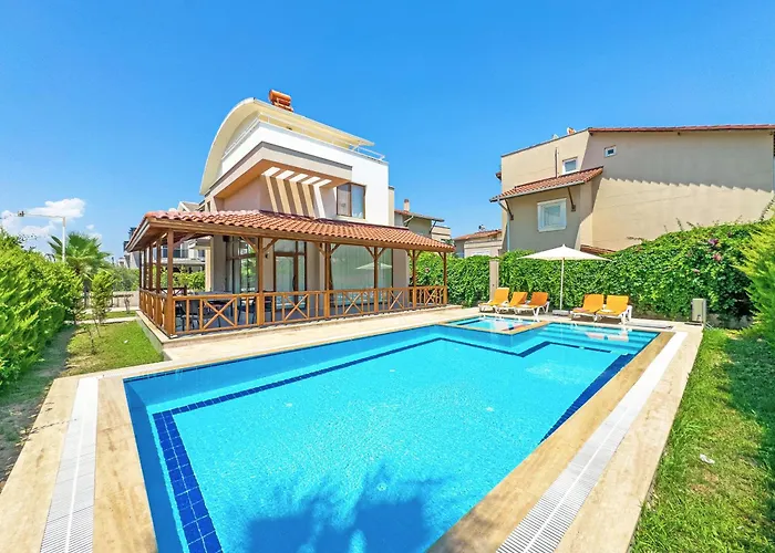 וילה Paradise Town Beliza *